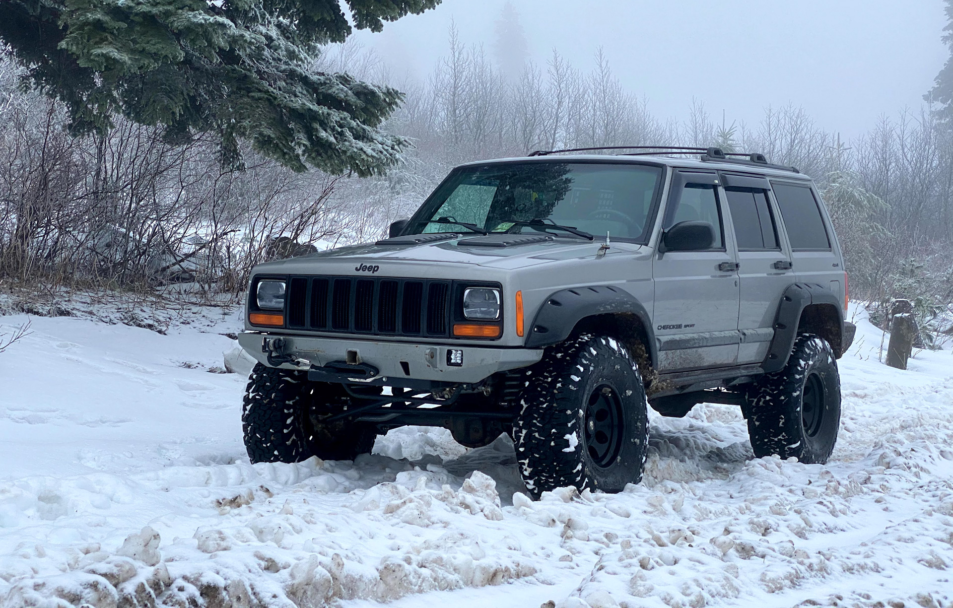 Jeep Cherokee XJ Build Project Clarence WanderlustHiker